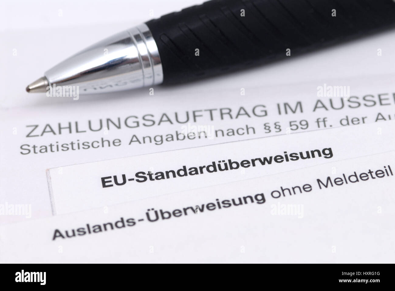 Ausländischen Transfer,??? Berweisung,??? Berweisungstr? Ger, Bank, Bank-Überweisung, Ausland, EU-Norm, Gebühren, Geld, Auflage von m Stockfoto