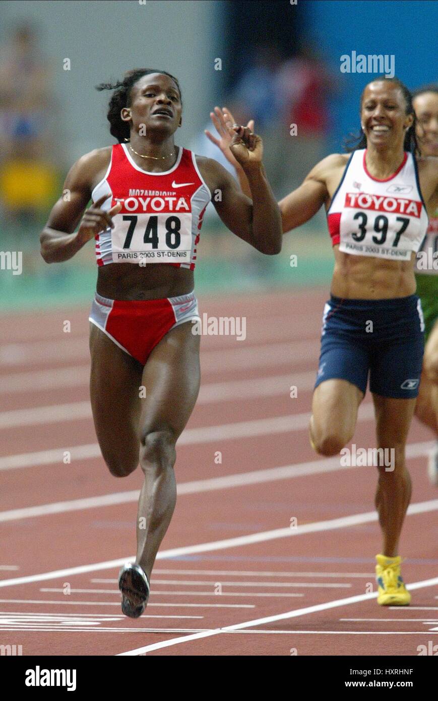 MARIA MUTOLA & KELLY HOLMES 800 m STADE DE FRANCE ST DENIS PARIS ...