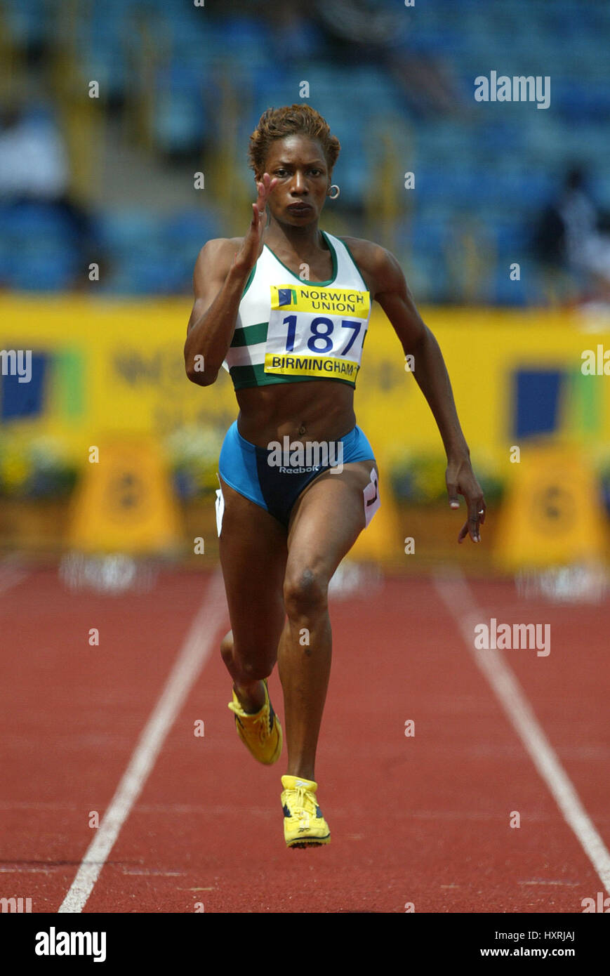 JOICE MADUAKA 100 m ALEXANDER Stadion BIRMINGHAM ENGLAND 13. Juli 2002 Stockfoto