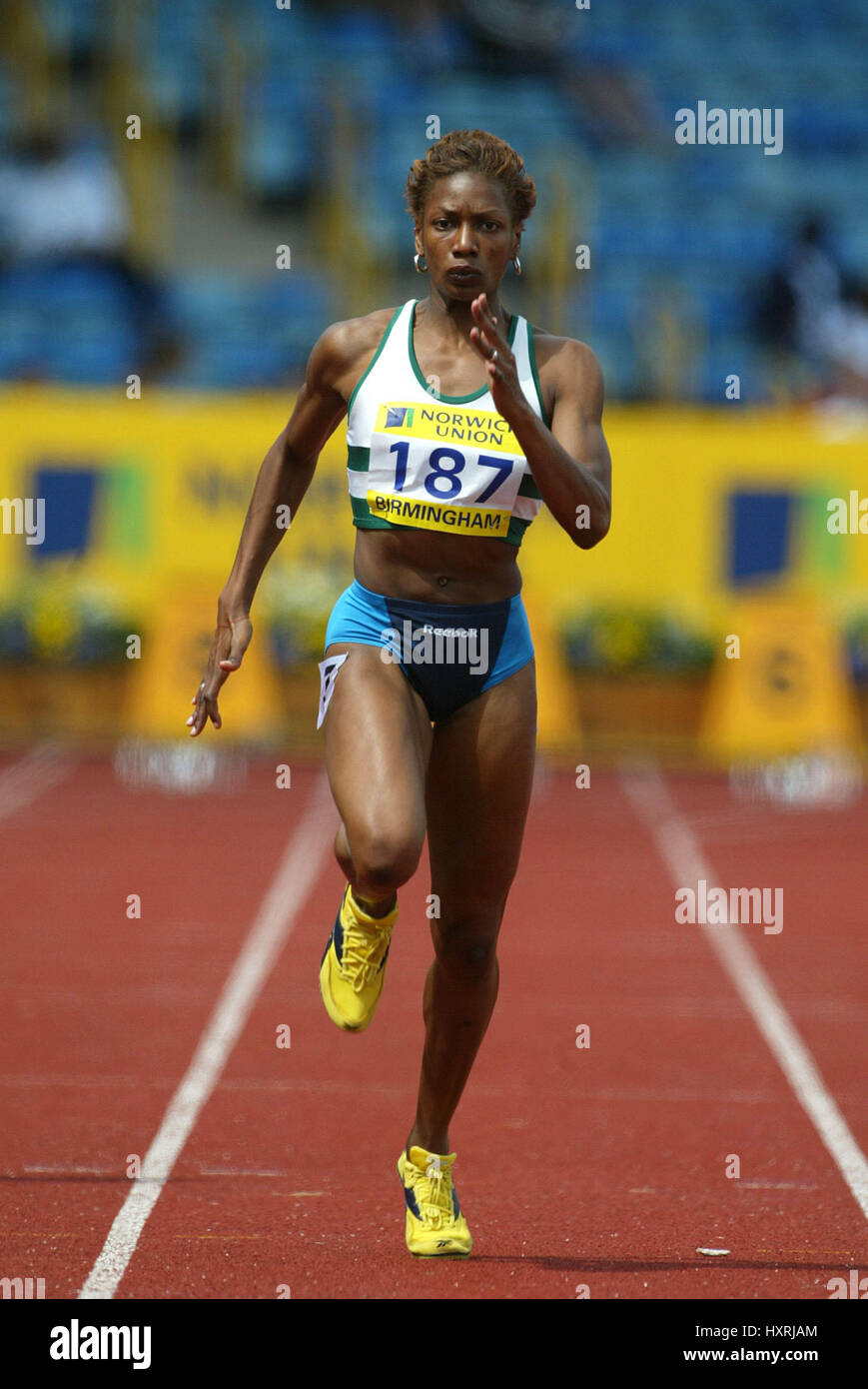 JOICE MADUAKA 100 m ALEXANDER Stadion BIRMINGHAM ENGLAND 13. Juli 2002 Stockfoto