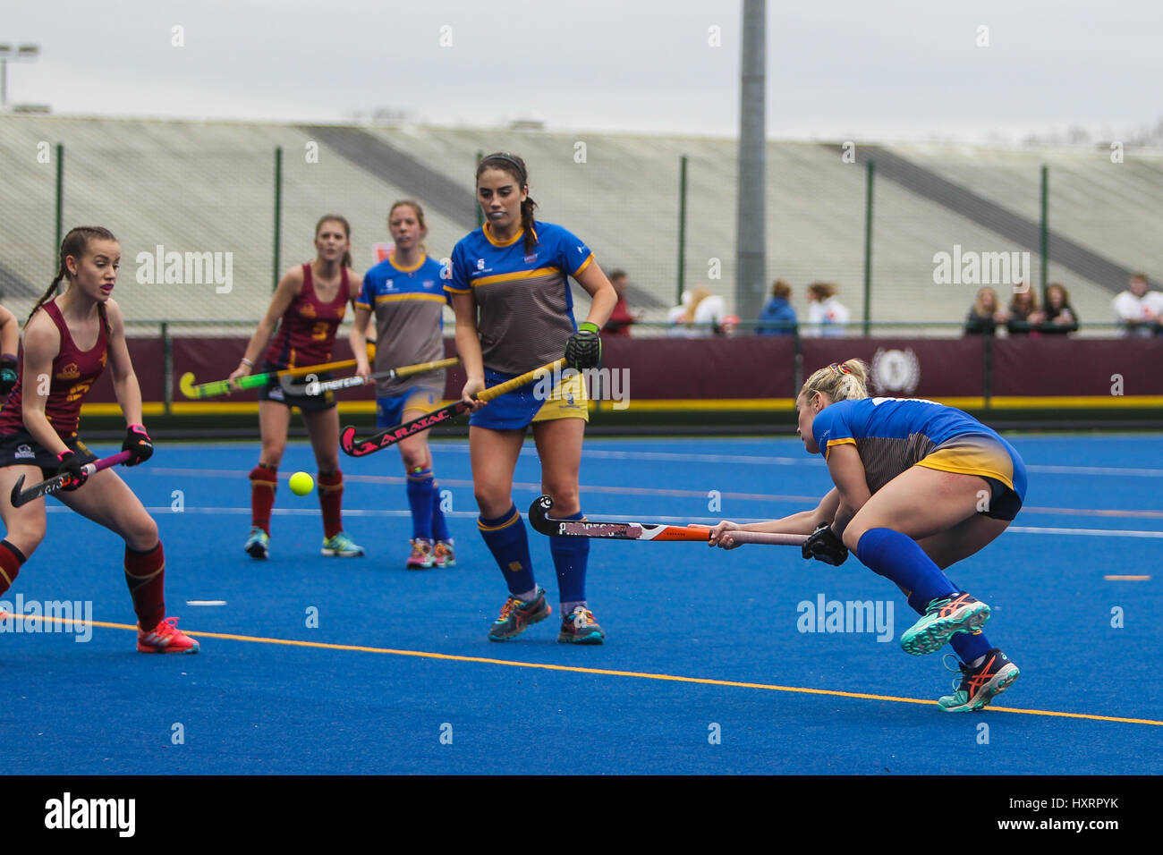 Bilder aus der Varsity-2017-Frauen-Match zwischen Met Universität Cardiff V Bath University in Cyncoed Campus, 29. März 2017 Stockfoto