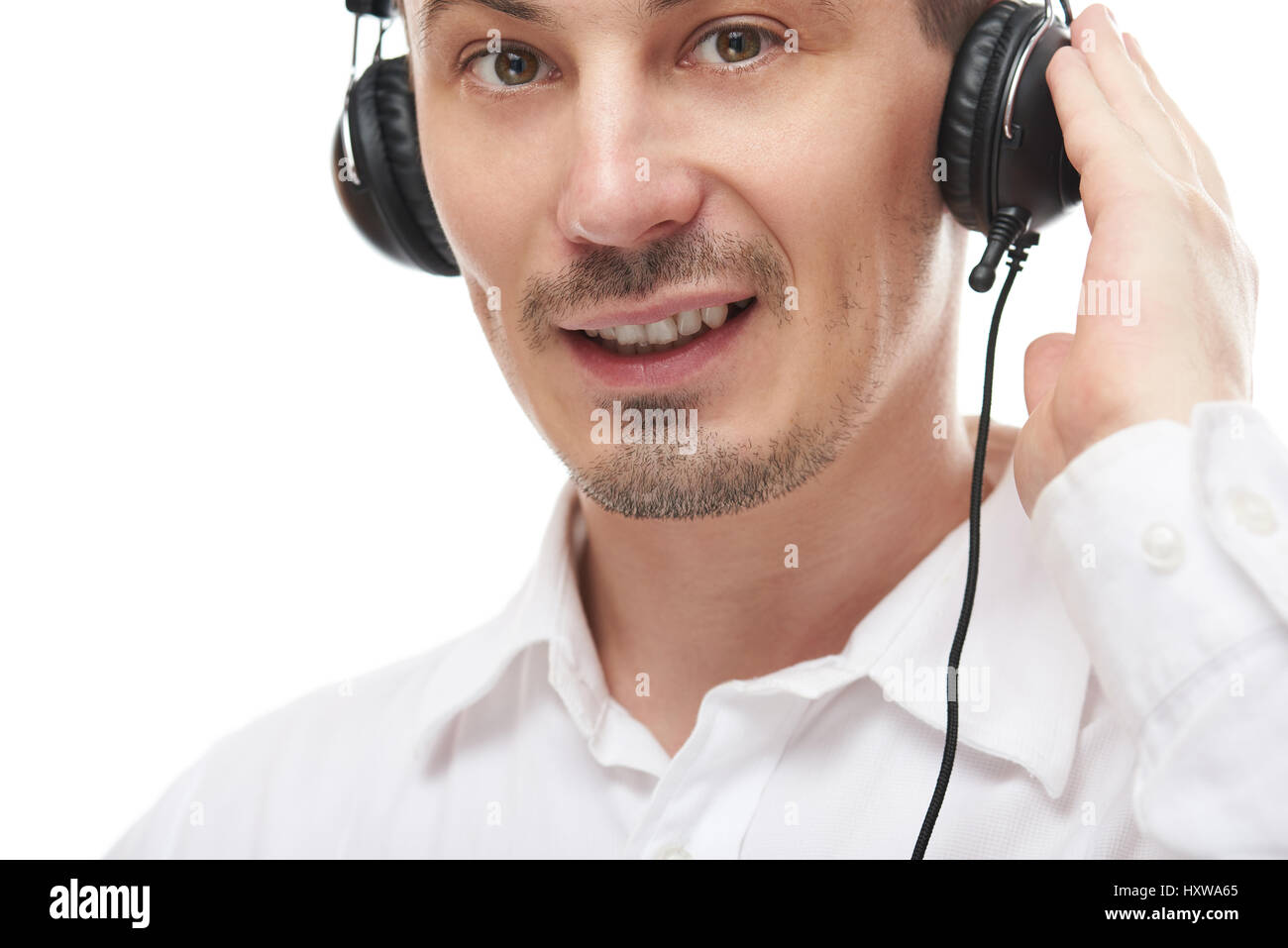 Porträt von Online-Support-Betreiber isoliert auf weißem Hintergrund. Lächelnde Berater agent Stockfoto