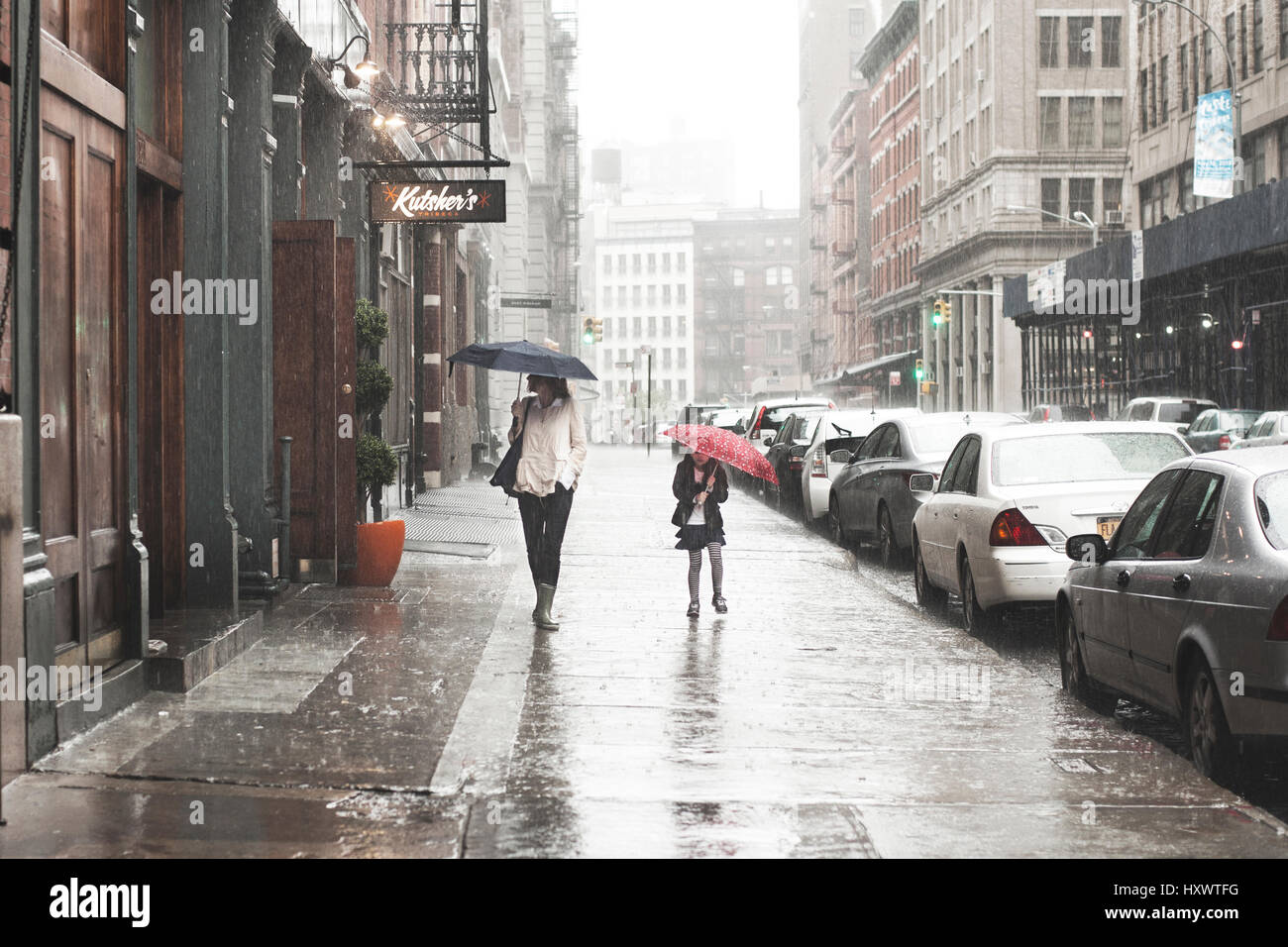 Regnerischen Straßen in New York City, USA. Stockfoto