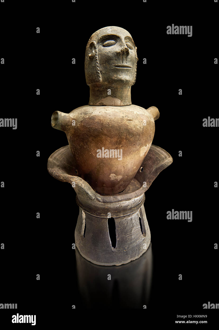 Ende des 7. bis Anfang des 6. Jahrhunderts v. Chr. etruskischen Canopo Stil Vase verwendet, um funereal Asche aus Chiusi, Inv 94610, nationale archäologische Museum F halten Stockfoto
