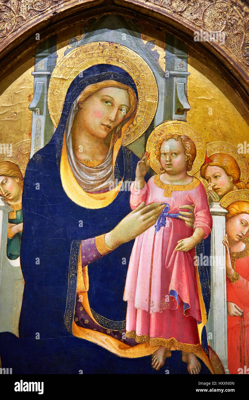 Gotischen Altarbild von Madonna und Kind mit Engeln ByPero thront di Giovanni, bekannt als "Lorenzo Monaco" ca. 1415-1420, MNAC Inv nicht: MNAC 212808. Stockfoto