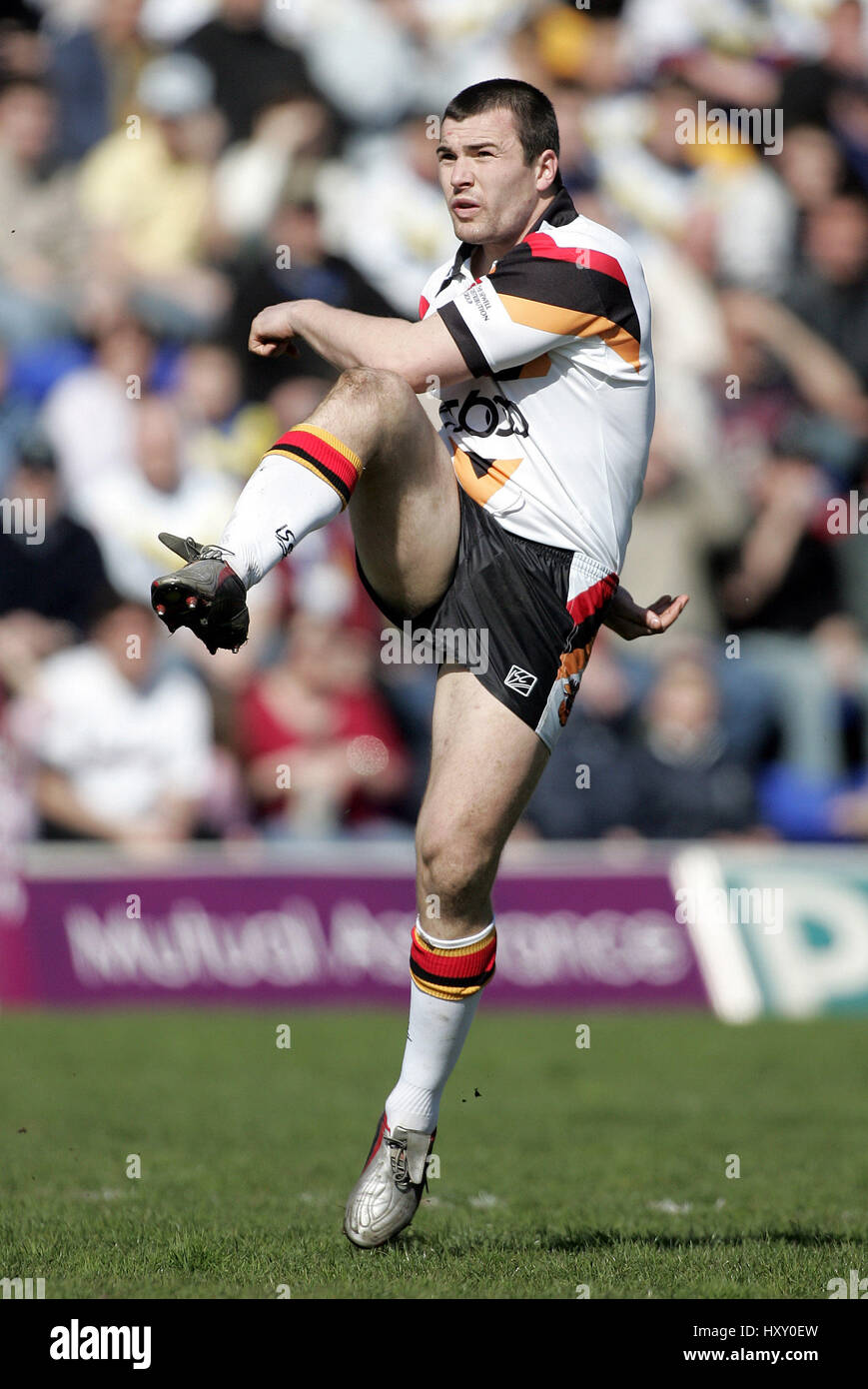 IESTYN HARRIS BRADFORD Stiere RLFC HALLIWELL JONES STADIUM WARRINGTON 10. April 2005 Stockfoto