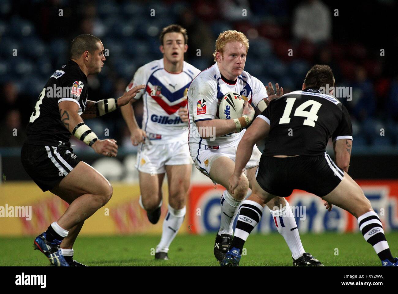 JAMES GRAHAM & GREG EASTWOOD Großbritannien V Neuseeland RL GALPHARM STADIUM HUDDERSFIELD ENGLAND 27. Oktober 2007 Stockfoto