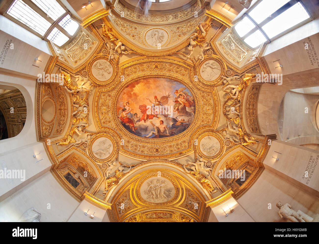 Decke des Louvre - Paris Stockfoto