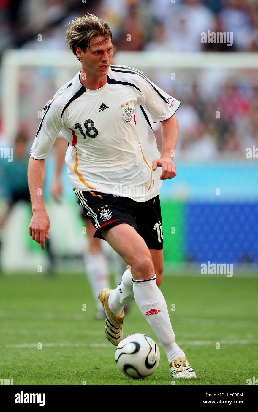 TIM BOROWSKI Deutschland & WERDER BREMEN WM München Deutschland 9. Juni  2006 Stockfotografie - Alamy