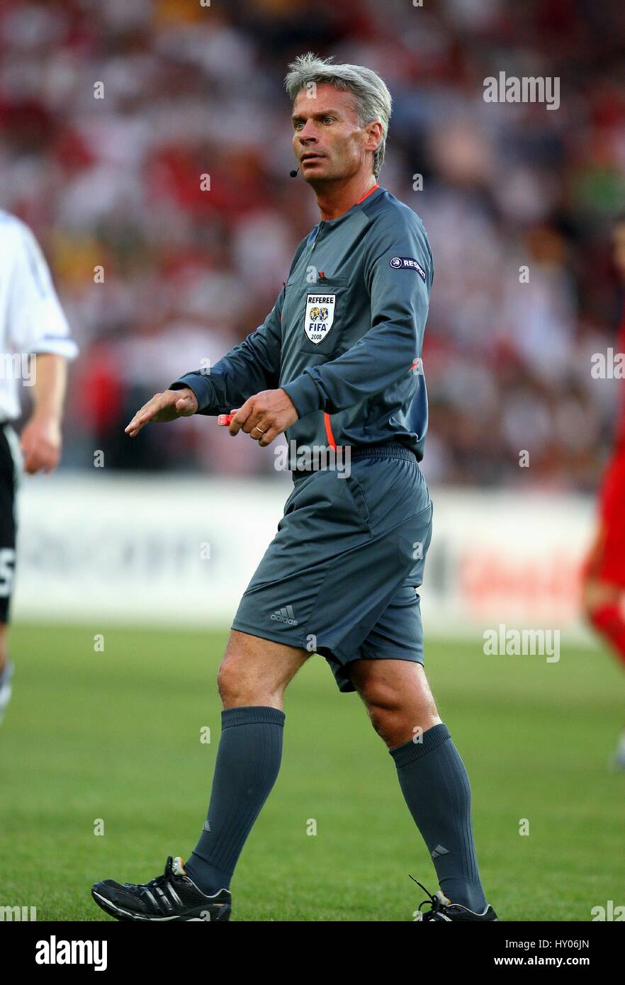 PETER FROJDFELDT FIFA Schiedsrichter ST. JAKOB-PARK BASEL Schweiz 19. Juni 2008 Stockfoto