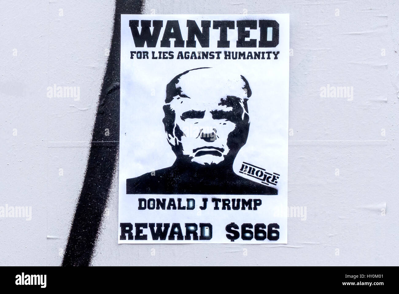 Donald Trump Poster in einer britischen Straße Stockfoto