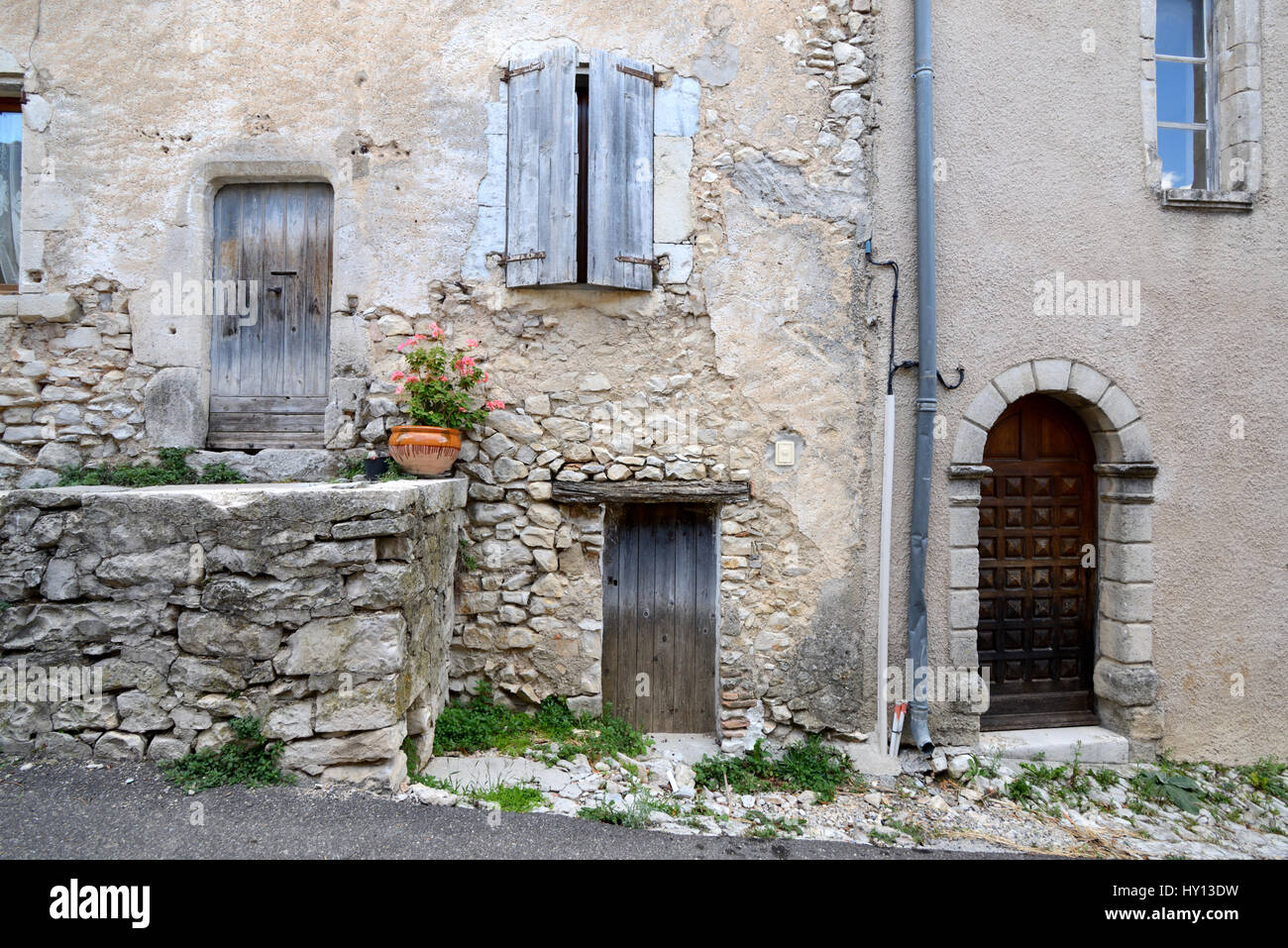 Alte Häuser in Banon Alpes-de-Haute-Provence-Provence-Frankreich Stockfoto