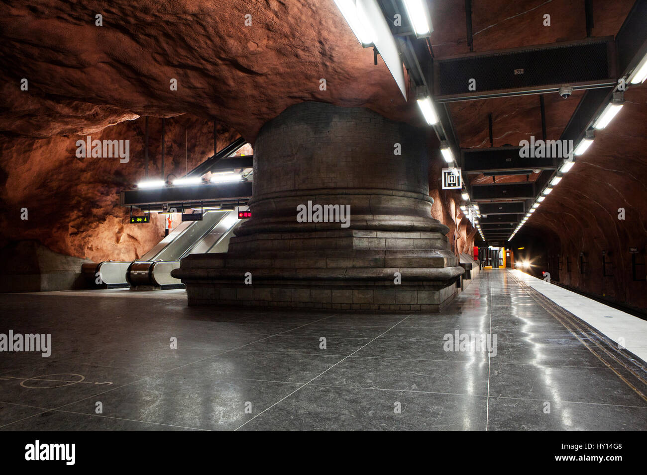 Underground-Kunst von Stockholm Metro. Die u-Bahnstation in Stockholm ist dafür bekannt, die längste Kunstgalerie der Welt. Stockfoto