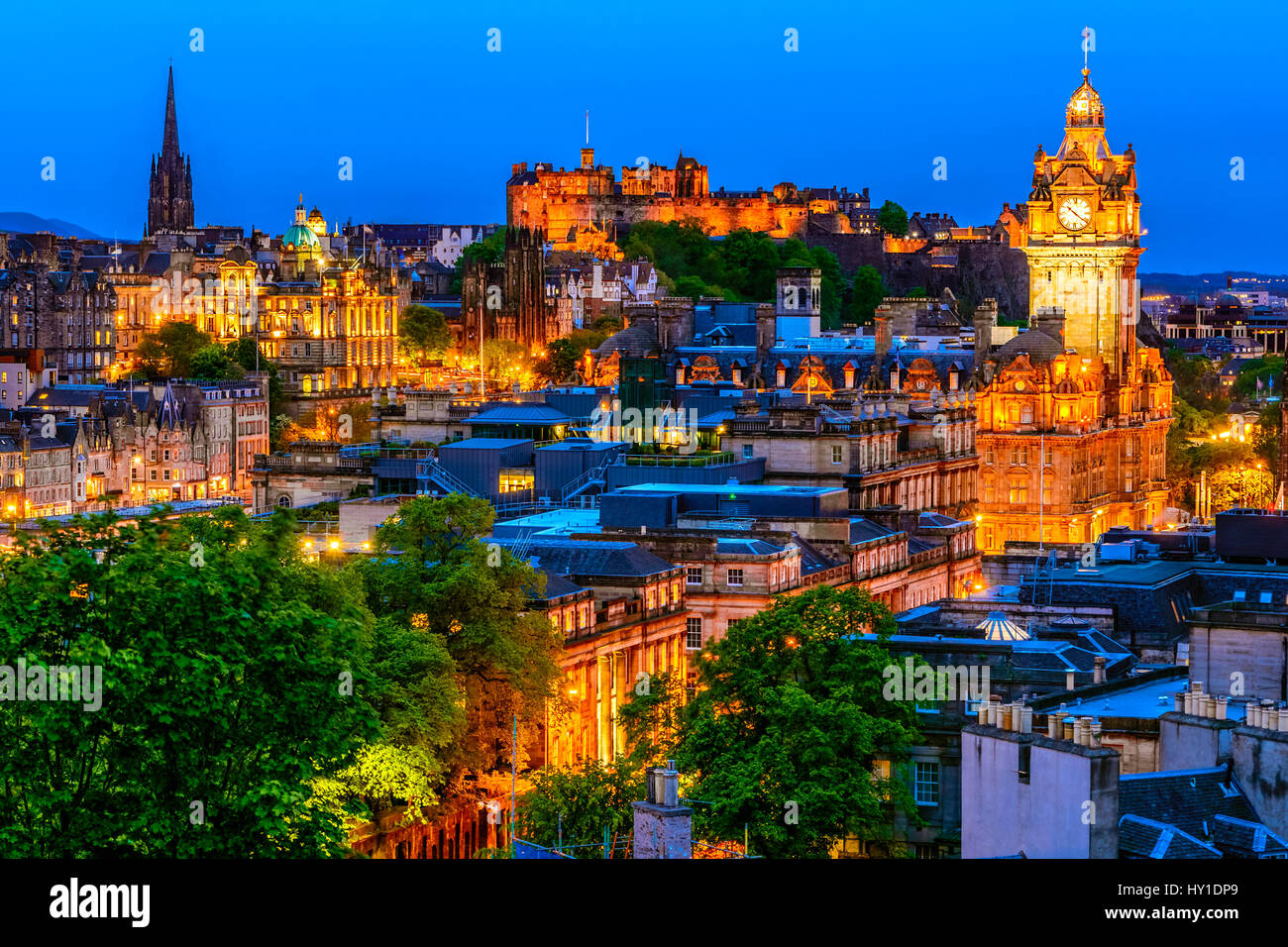 Edinburgh Stadtbild am Abend, Schottland Stockfoto
