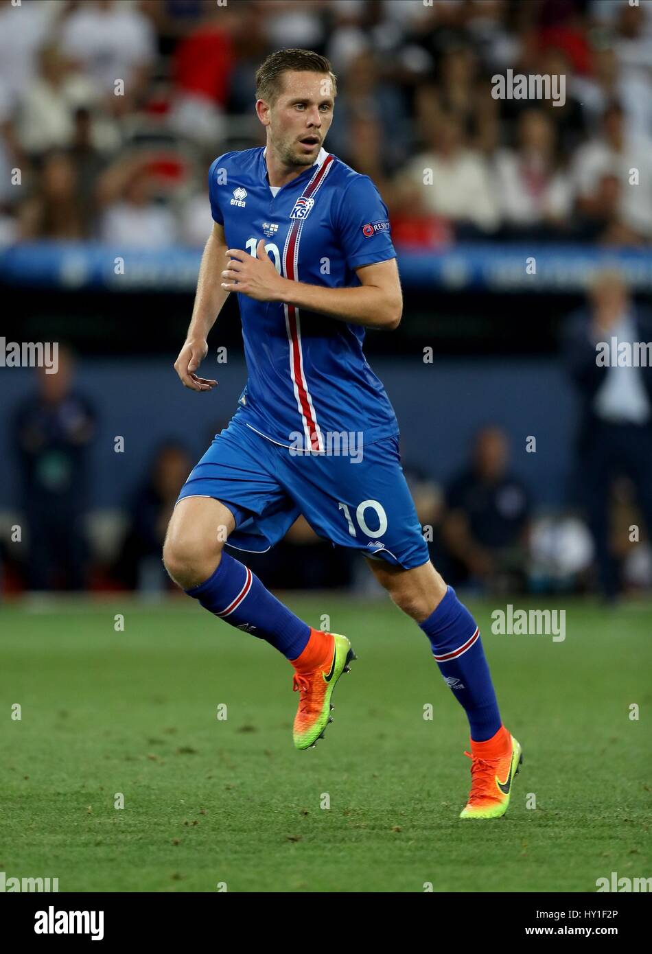 GYLFI SIGURDSSON ENGLAND V Island STADE DE NICE Nizza Frankreich 27. Juni 2016 Stockfoto