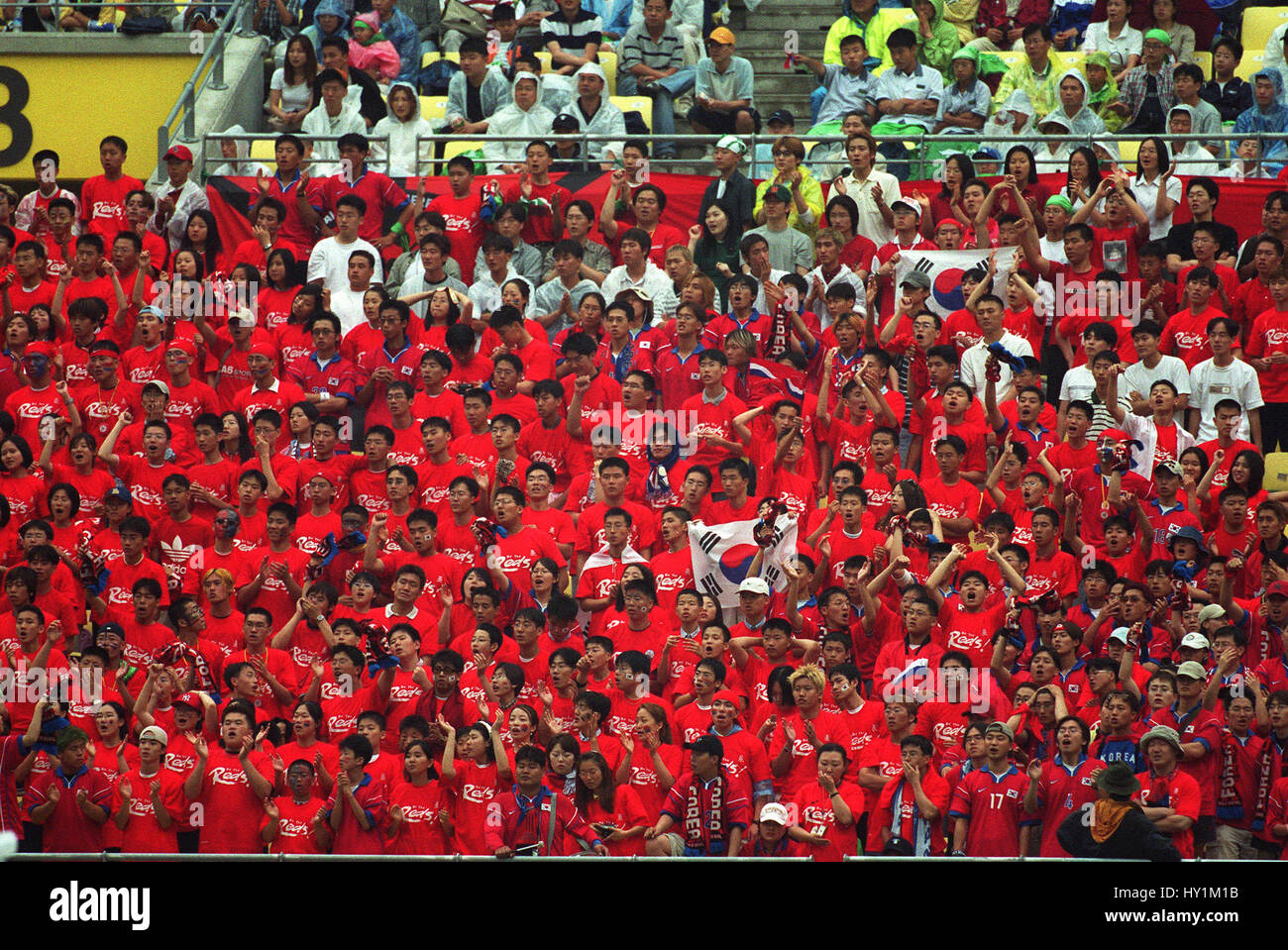 Republik KOREA FANS KOREA REBUBLIC DAEGU STADIUM TAEGU oder DAEGU Südkorea 30. Mai 2001 Stockfoto