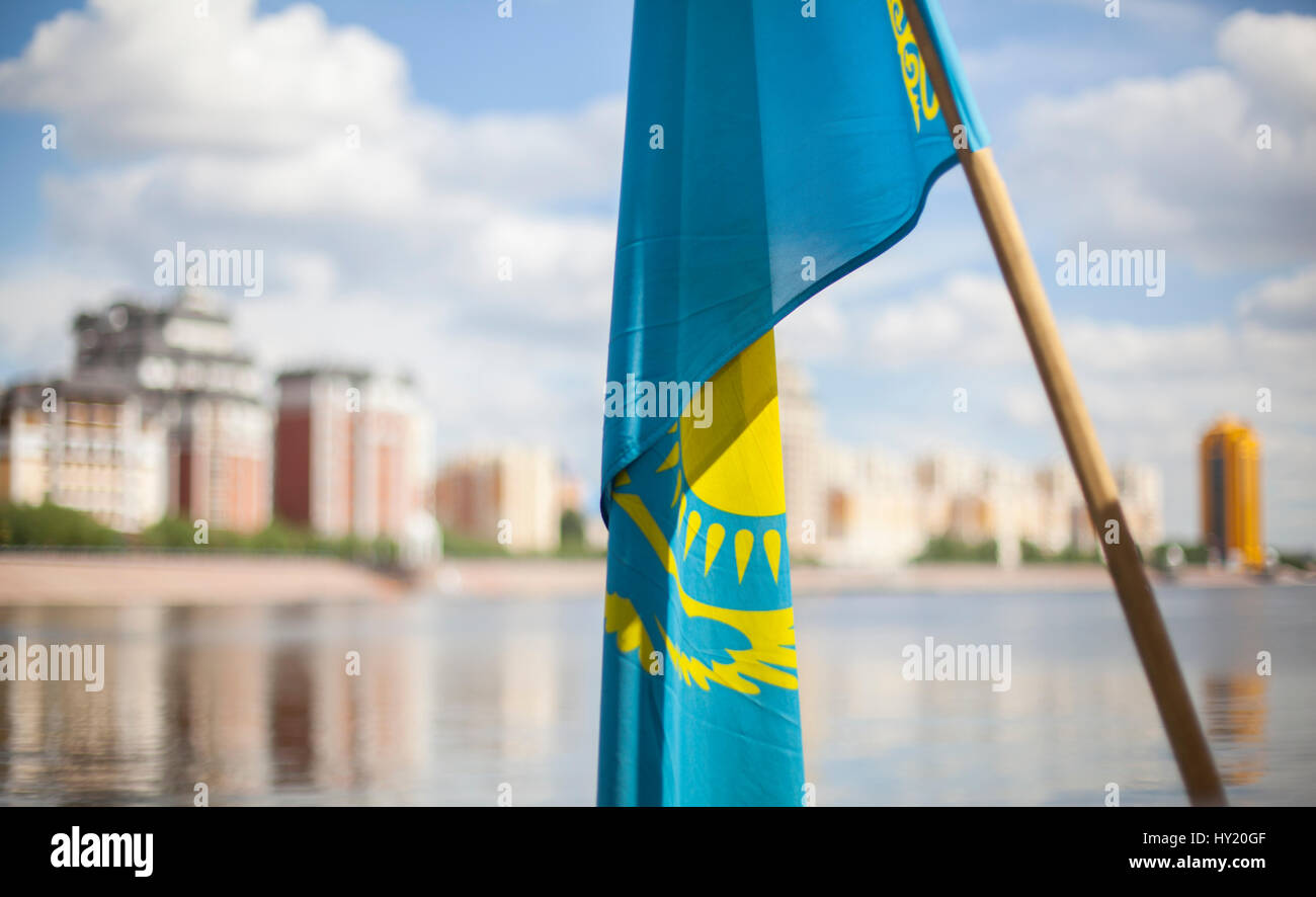 Flagge der Republik Kasachstan Stockfoto