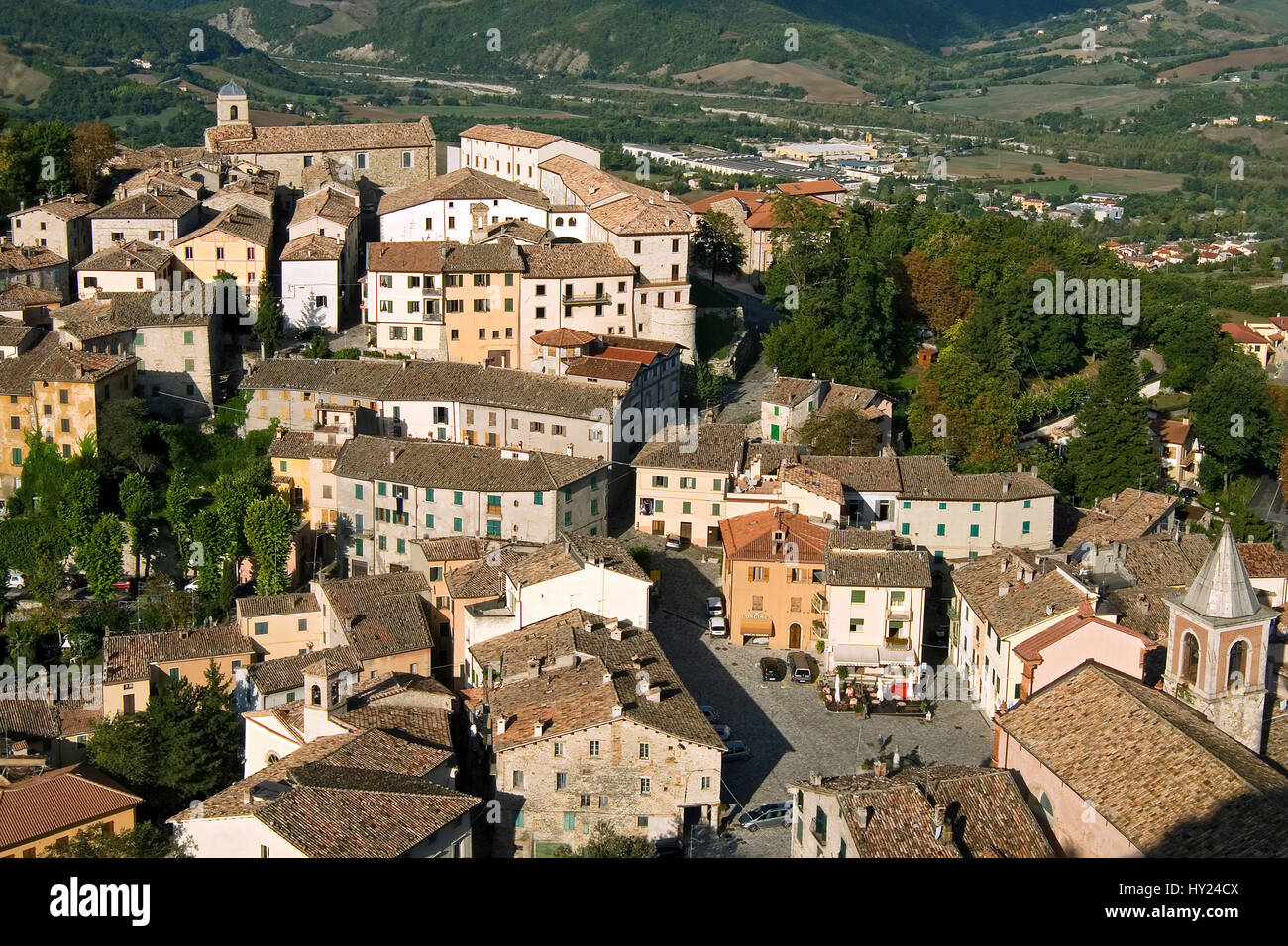 Blick Auf Das Bergdorf Pennabilli in Italienisch Stockfoto