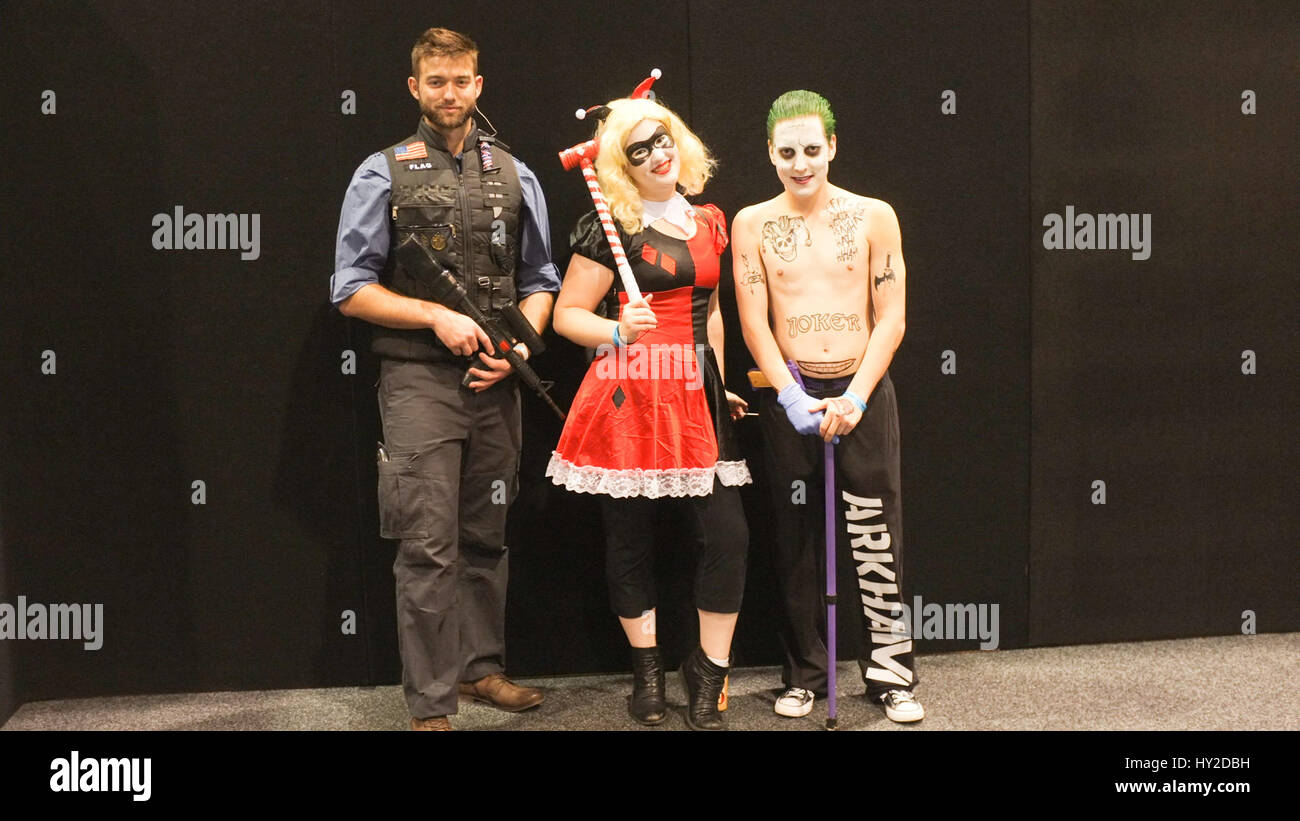 Adelaide, Australien. 1. April 2017. Comic-Fans kleiden sich in ihre Lieblings-Comic-Superheld Kostüme auf der OZ-Comic-Con-Convention in Adelaide Credit: Amer Ghazzal/Alamy Live-Nachrichten Stockfoto