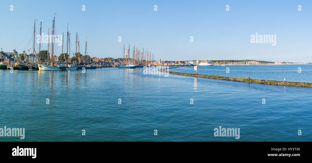 Hafen von West-Terschelling auf Wattenmeer Insel Terschelling, Friesland, Niederlande Stockfoto