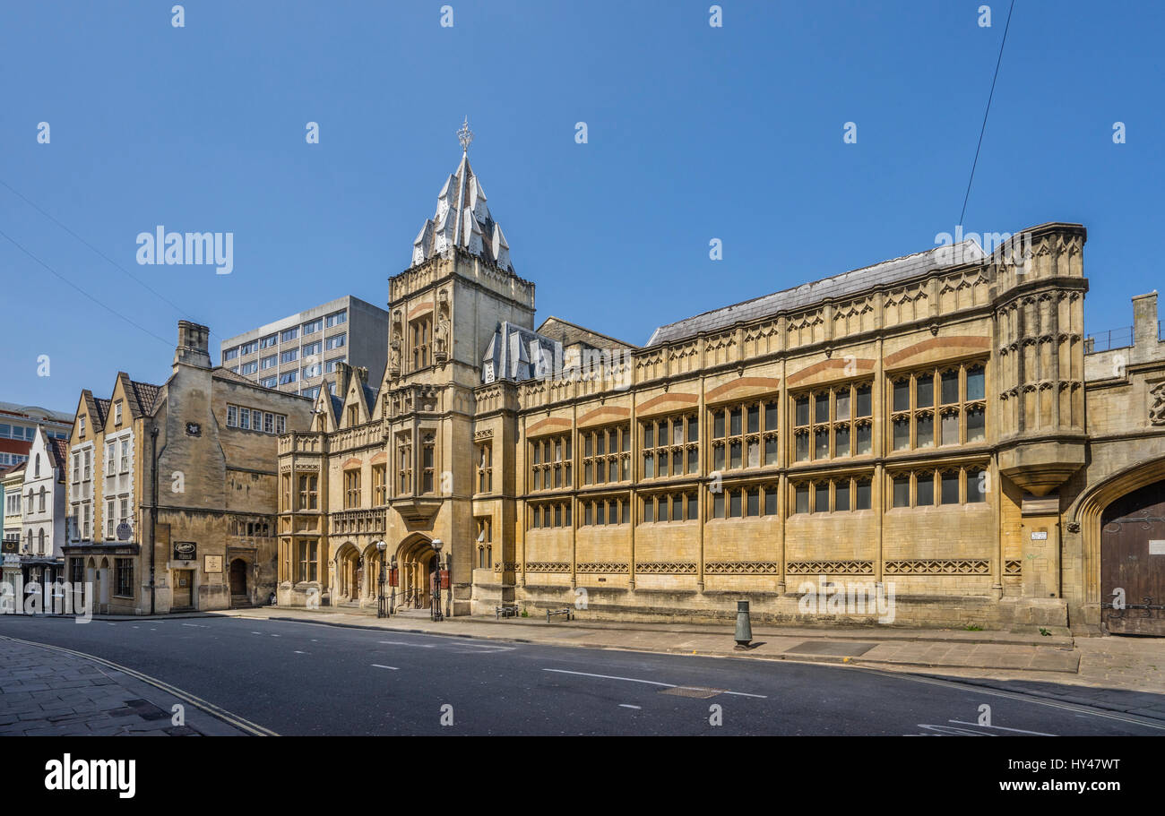 Vereinigtes Königreich, Süd-West-England, Bristol, Guildhall und Assize Courts, kleine Straße im historischen Zentrum von Bristol Stockfoto