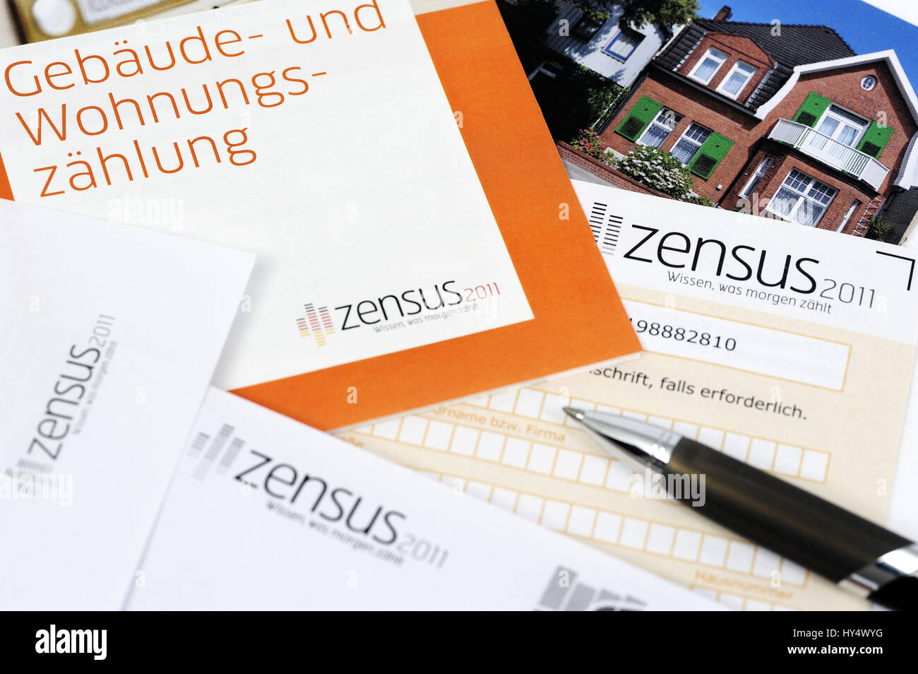 Dokumente für die Nutzergemeinschaft in 2011, Gebäude und Wohnung zählen, Lehransätzen Zum Nutzergemeinschaft 2011, Gebaeude-Und-Wohnungszaehlung Stockfoto