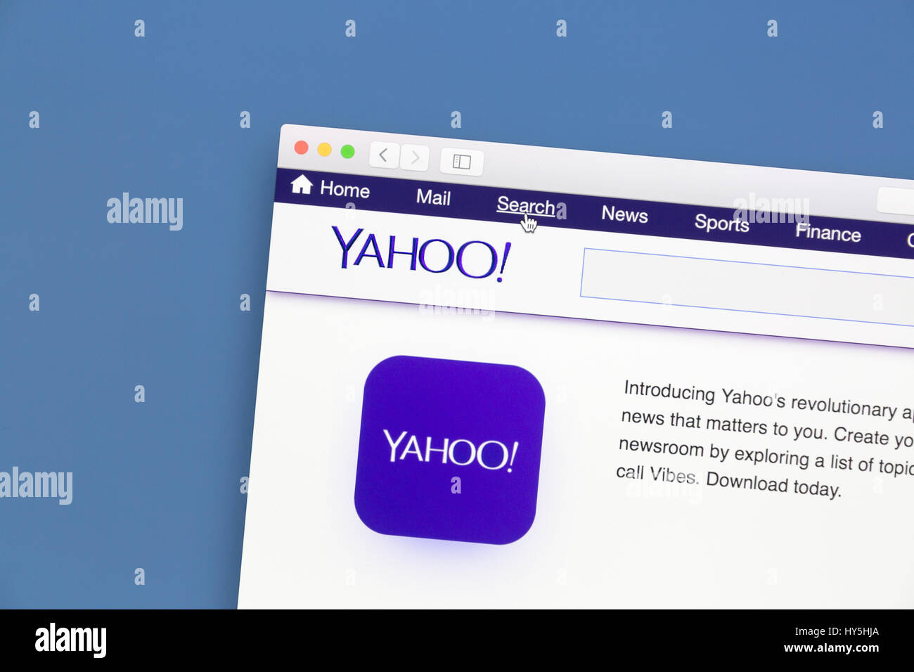 Yahoo-Website auf einem Computerbildschirm ist Yahoo ein multinationales Internet-Unternehmen weltweit bekannt für seine Web-Portal, Stockfoto