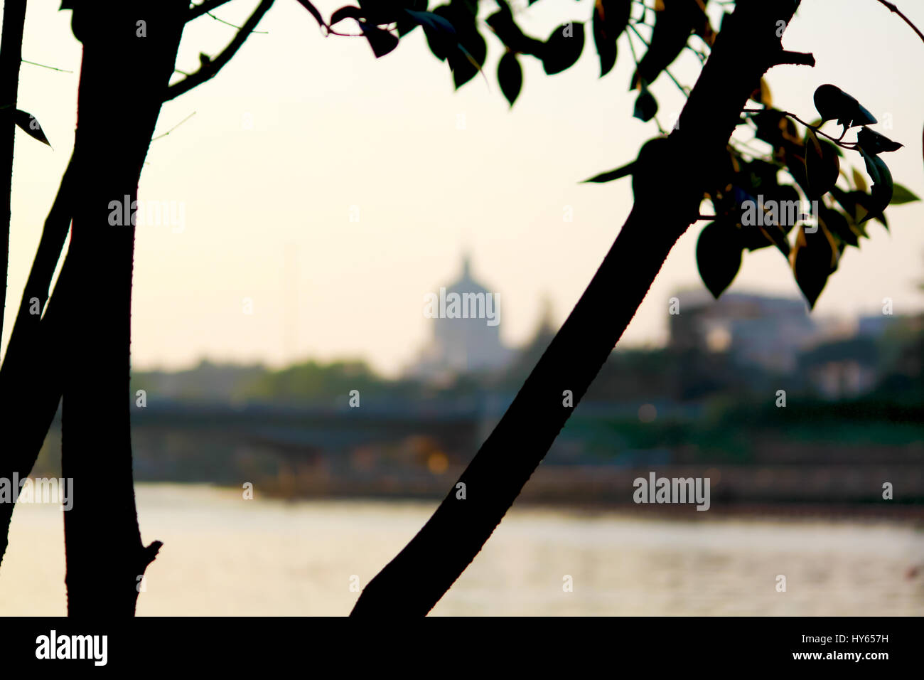 Verschwommene Sicht auf Eur Stausee in Roma Stockfoto