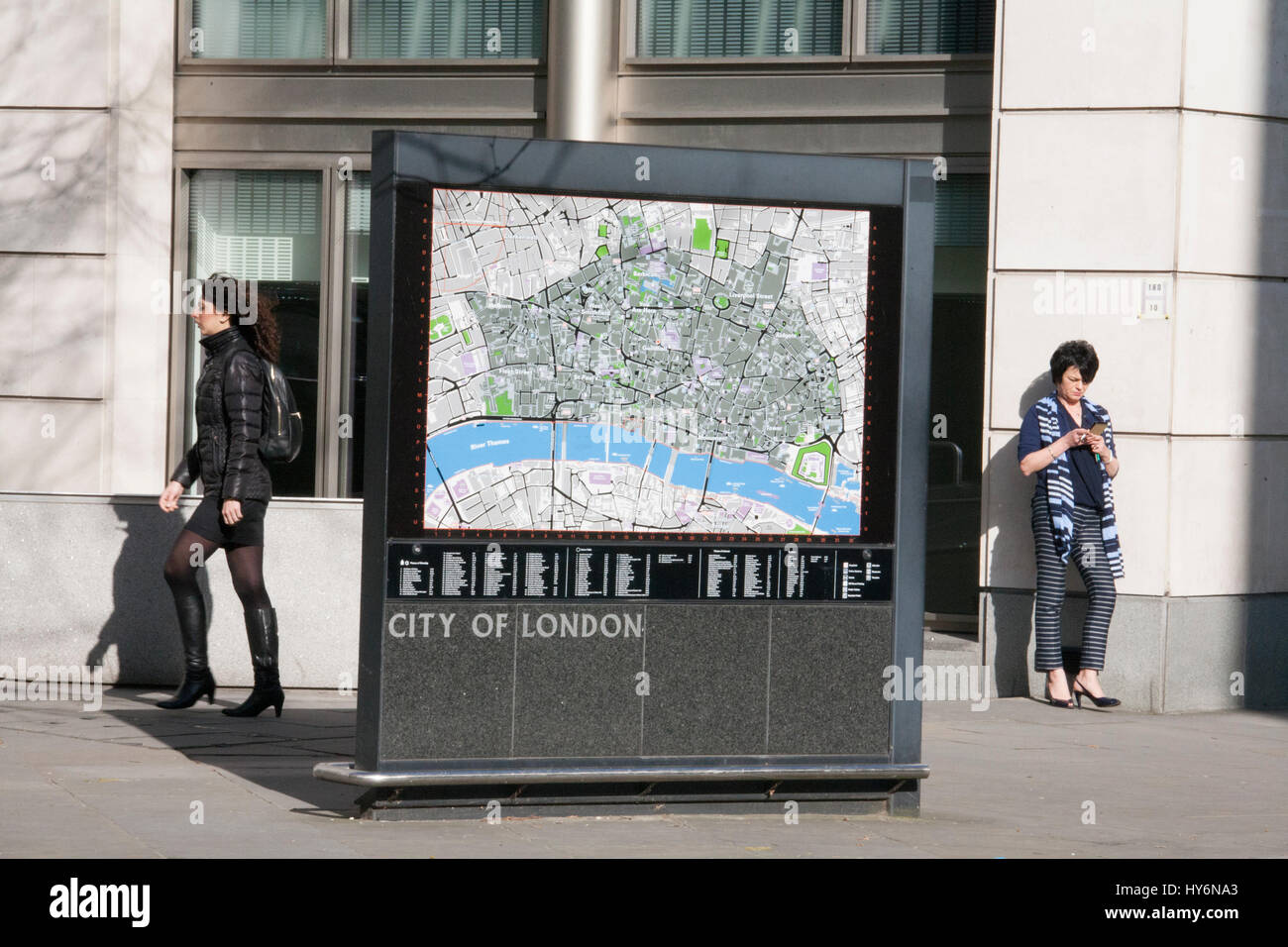 Sie befinden sich hier, City of London Karte in London Straße Stockfoto