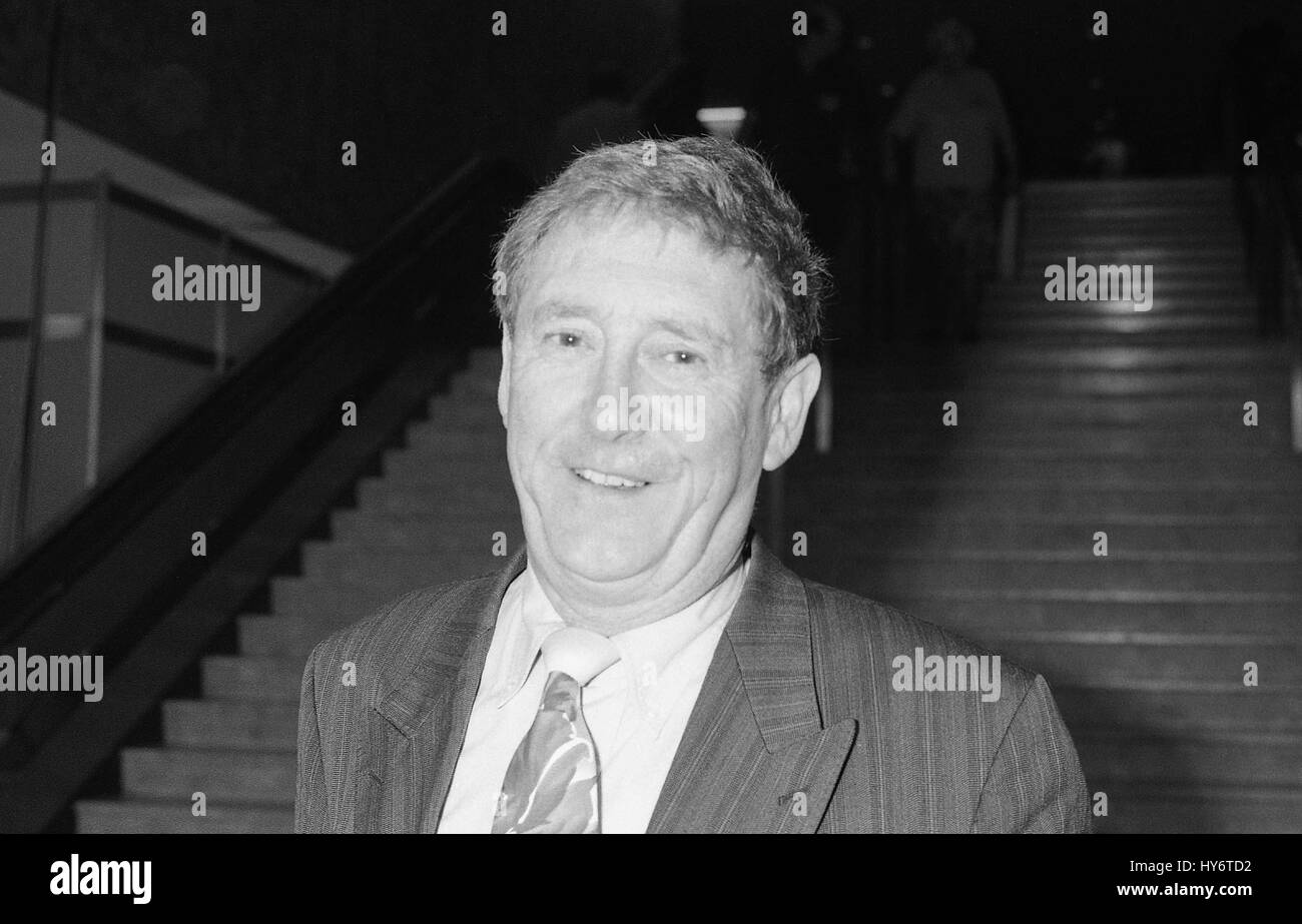 Austin Mitchell, Labour party Parlamentsmitglied für große Grimsby, besucht am Parteitag in Brighton, England am 1. Oktober 1991. Stockfoto
