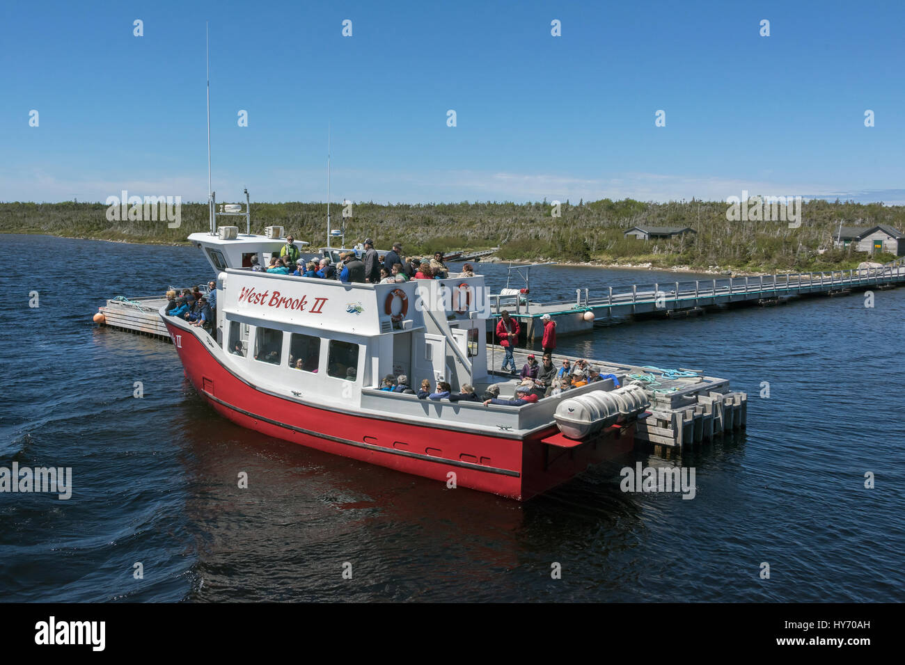 Western Brook Pond Ausflugsboot, Gros Morne National Park, Neufundland Stockfoto