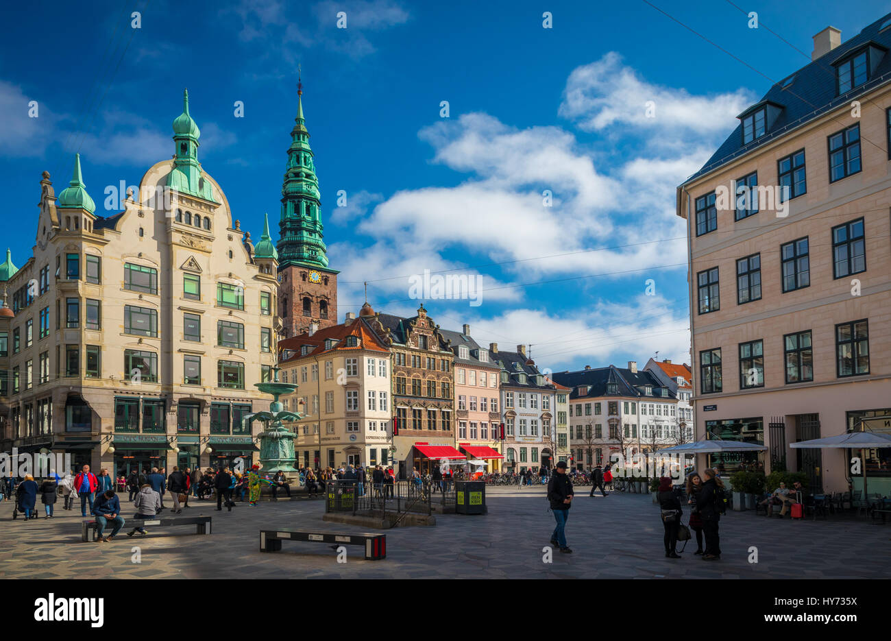 Amagertorv (Englisch: Amager Square), heute Teil der Fußgängerzone Strøget wird oft beschrieben als die zentralsten Platz im Zentrum von Kopenhagen, D Stockfoto