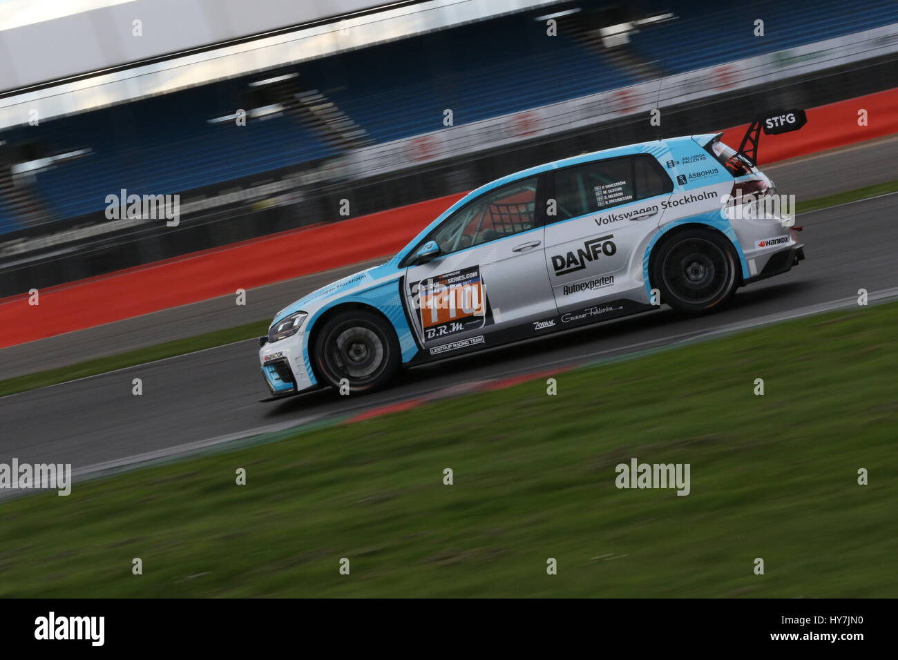 Tag des Rennens für den Hankook 24H Tourenwagen Ausdauer in Silverstone Stockfoto