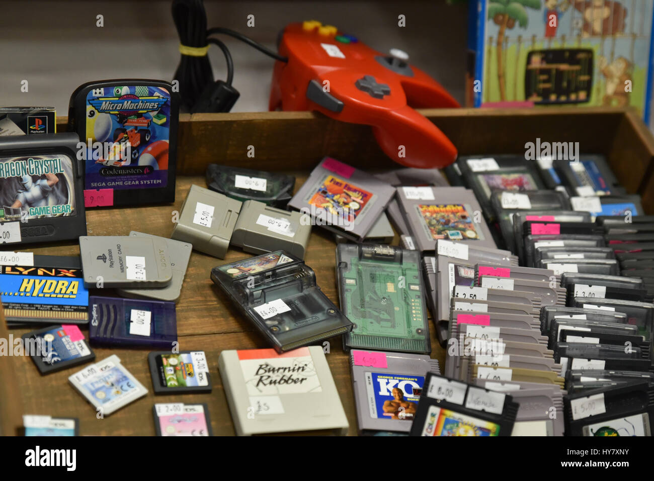 London, UK. 2. April 2017. Der London Gaming-Markt, für Retro-Games-Sammler und Spieler. Bildnachweis: Matthew Chattle/Alamy Live-Nachrichten Stockfoto