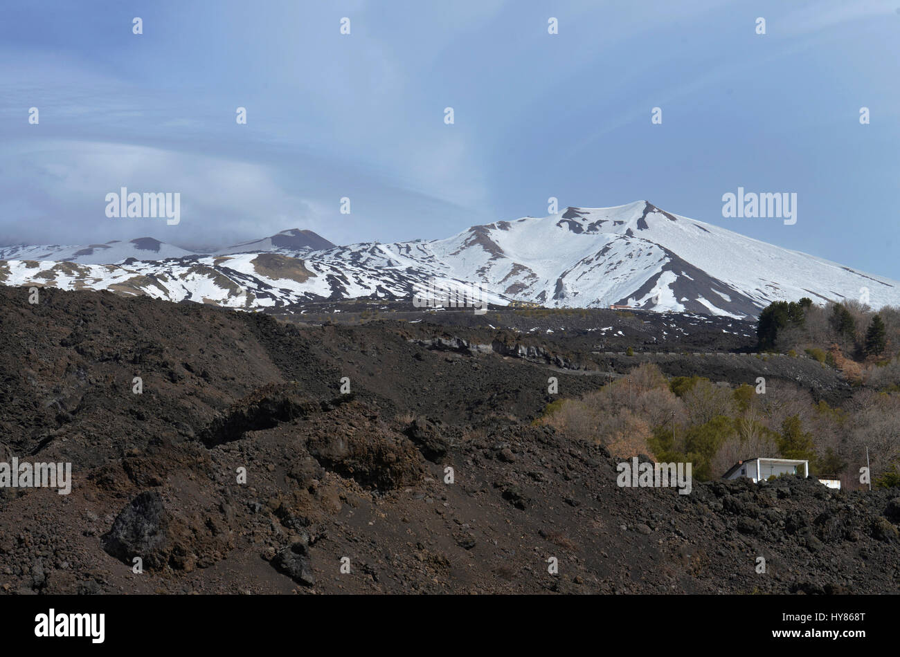 Lava-Gestein, Schnee, Vulkan Ätna, Sizilien, Italien, Lavagestein, Schnee, Vulkan, Sizilien, Italien Stockfoto