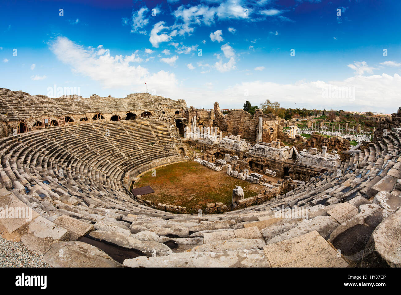 Ruinen der historischen römischen Theater in Side, Türkei. Stockfoto