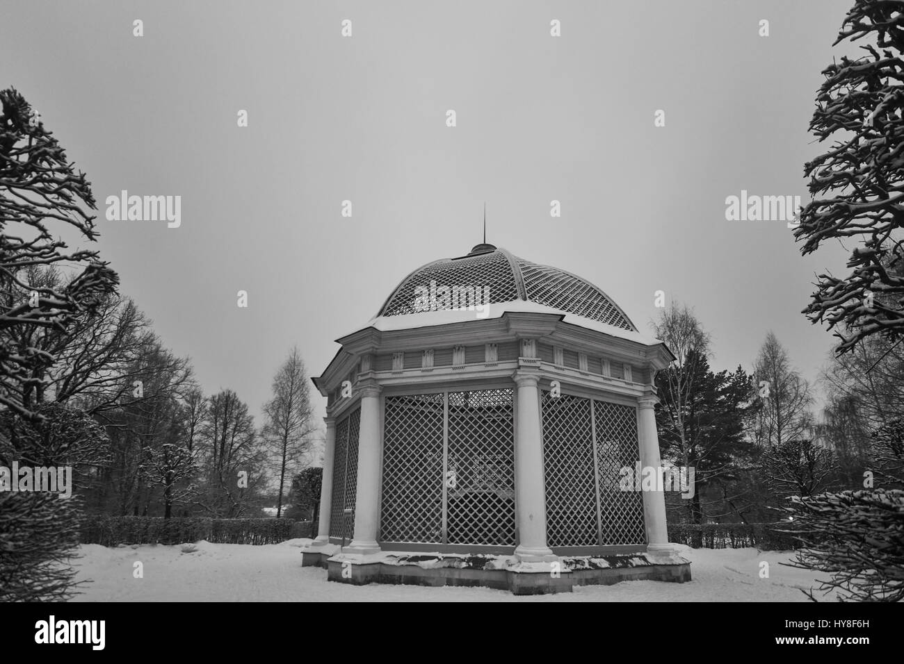 Pergola im Kuskowo Palace in Moskau, Nationalmuseum Stockfoto