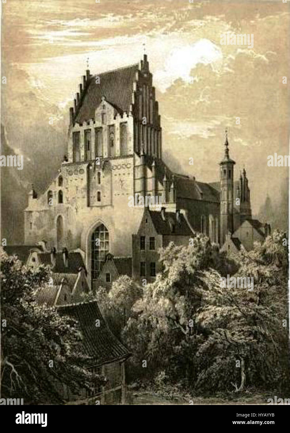 Die Kirche St. Peter und Paul in Danzig ist ein prominentes gotisches Bauwerk, das die komplexe Architektur und religiöse Bedeutung der mittelalterlichen polnischen Kirchen zeigt. Stockfoto
