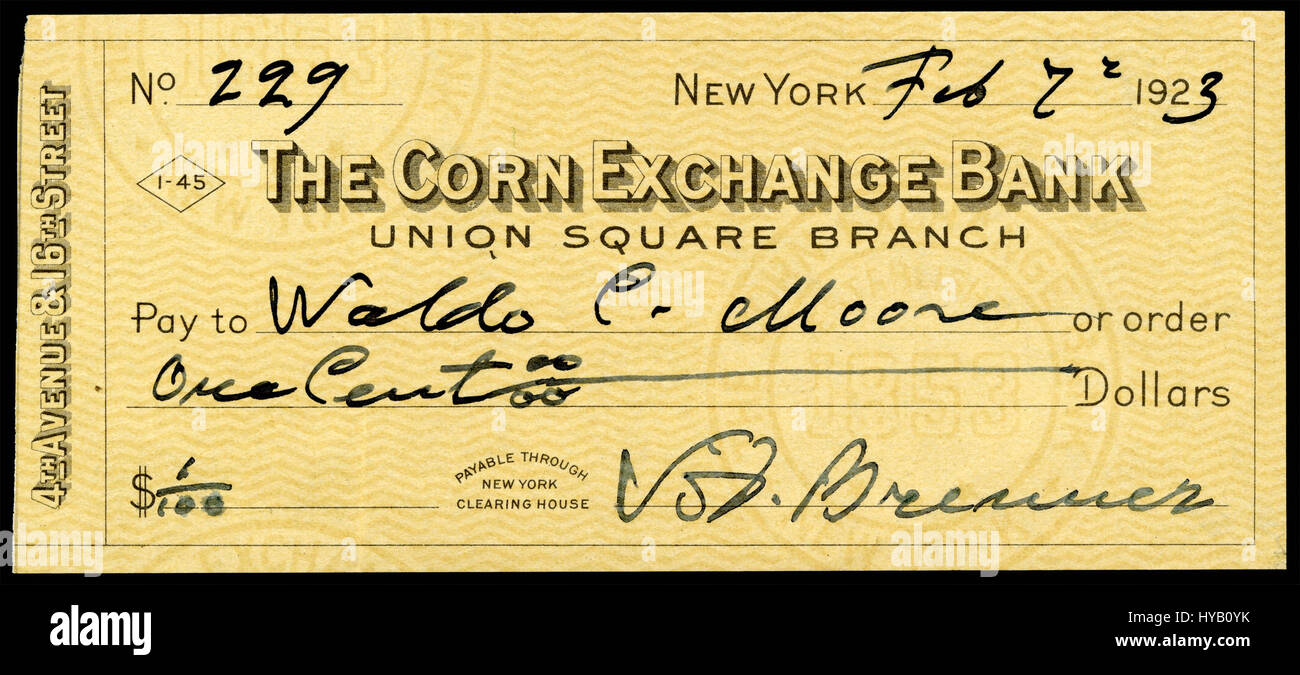 Victor David Brenners unterschriebener Scheck ist ein Beispiel für seine persönliche Buchführung und spiegelt den Alltag des Künstlers und die historische Dokumentation eines prominenten Künstlers aus dem 20. Jahrhundert wider. Stockfoto