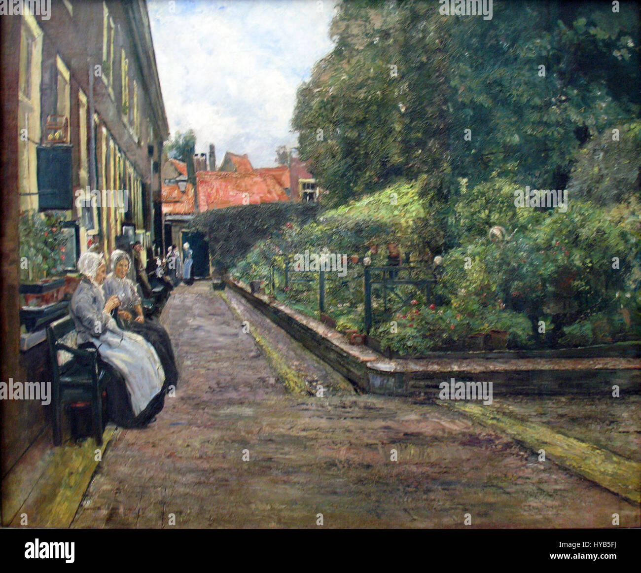 Dieser Titel bezieht sich auf ein Gemälde oder historisches Werk aus dem Jahr 1889, das den Stevenstift in Leiden darstellt, vermutlich von Max Liebermann, einem bedeutenden deutsch-jüdischen Maler. Sie repräsentiert den Stil des 19. Jahrhunderts und die deutschen künstlerischen Bewegungen. Stockfoto