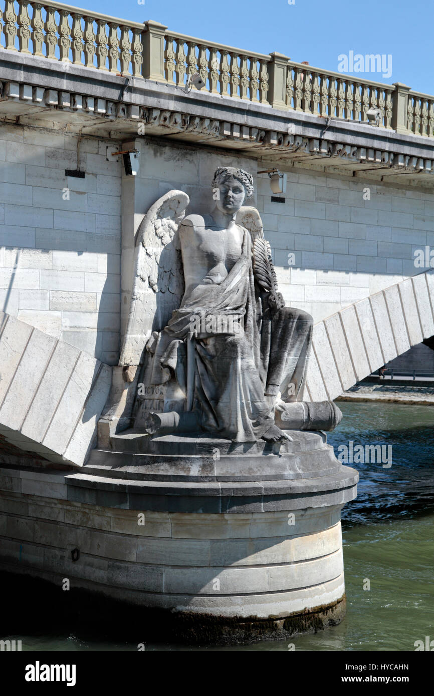 Detail auf der Pont des Invalides in Paris, Frankreich. Stockfoto