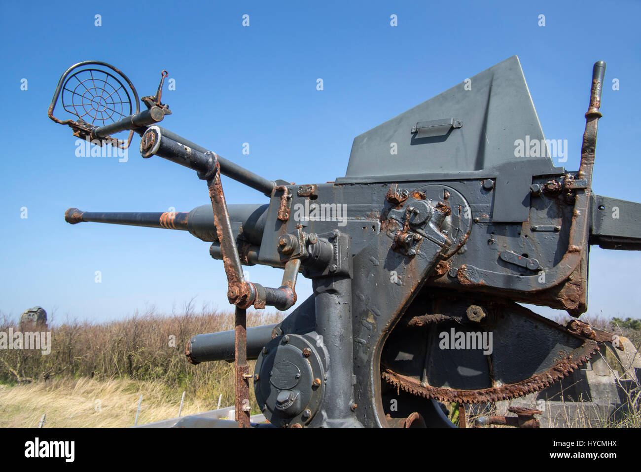 Flak 28 / Bofors 40 mm gun, Auto-Kanone Flak auf Raversyde Atlantikwall / Freilichtmuseum Atlantikwall in Raversijde, West-Flandern, Belgien Stockfoto