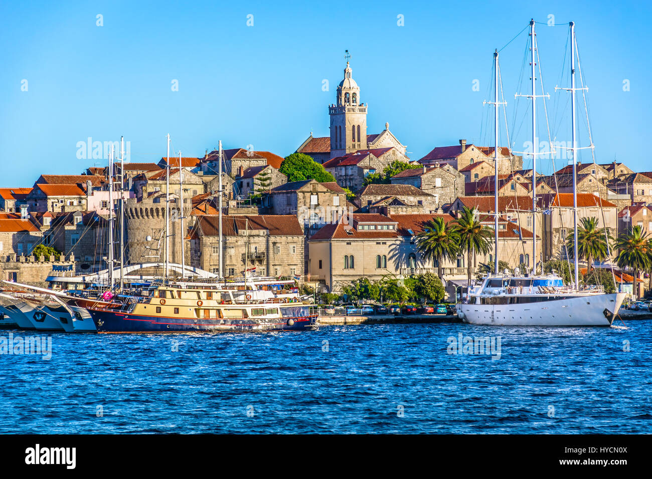 Blick auf Stadt Korcula in Kroatien, berühmten Sehenswürdigkeiten touristische Resort in Europa. Stockfoto