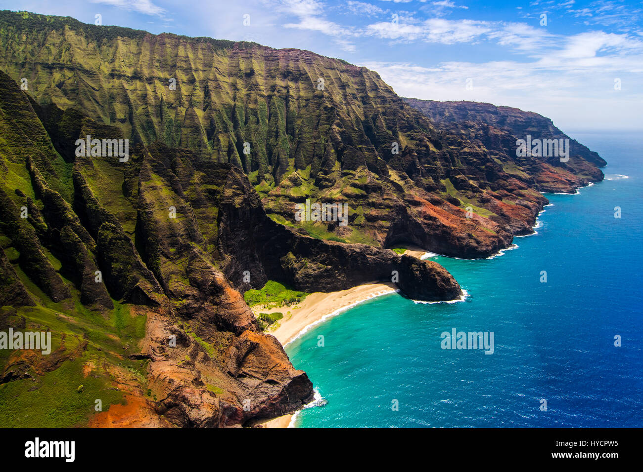 Aerial Landschaftsansicht Honopu Bogen an Na Pali Küste, Kauai, Hawaii, USA Stockfoto