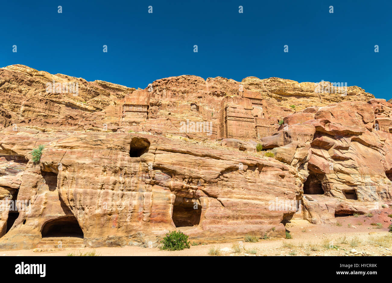 Ansicht der alten Gräber in Petra Stockfoto