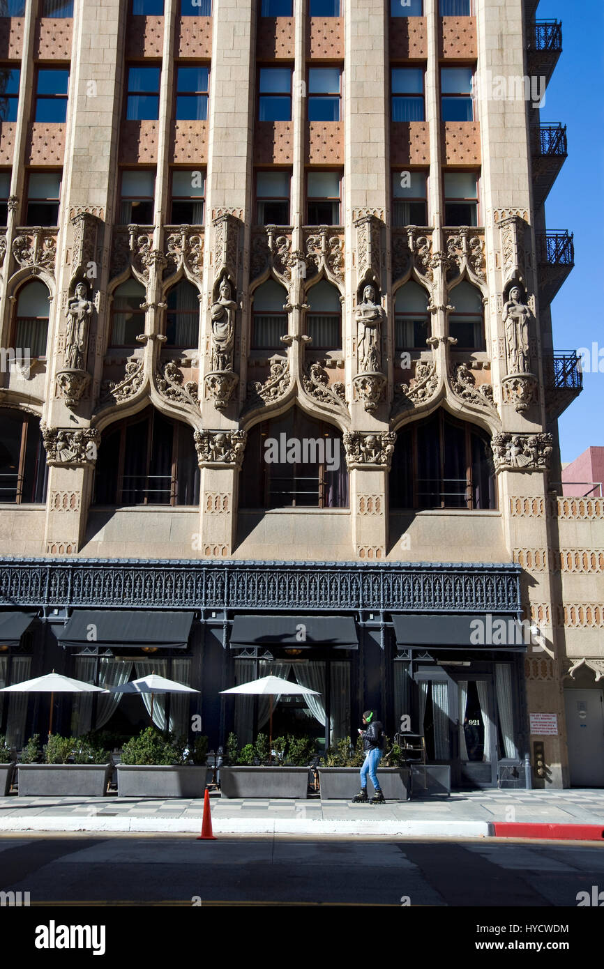 Vordere Außenansicht des Ace Hotel am Broadway in Downtown Los Angeles, Kalifornien Stockfoto