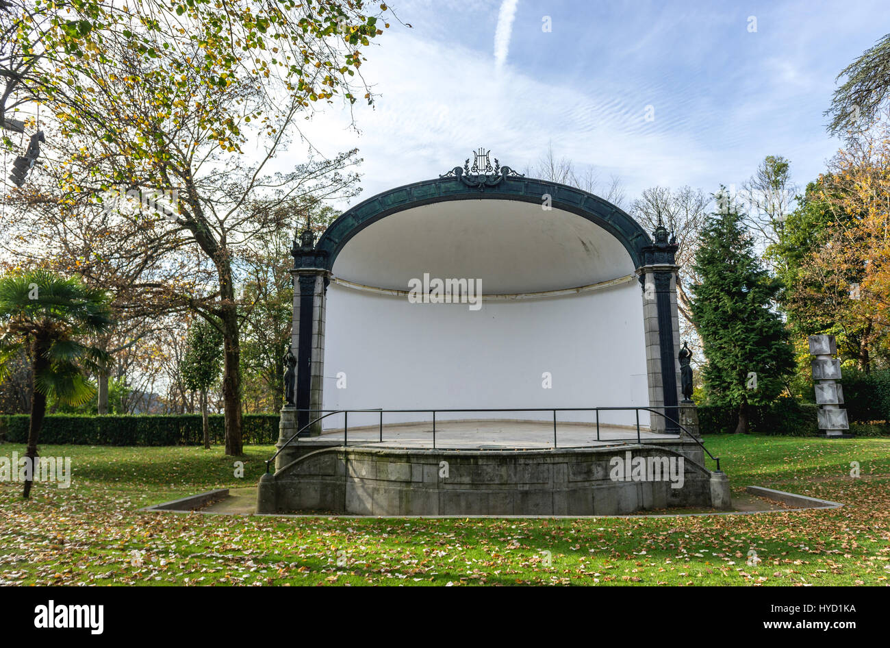 Kleine Bühne im Crystal Palace Gärten (Jardins Do Palacio de Cristal) in Massarelos Zivilgemeinde der Stadt Porto in Portugal Stockfoto