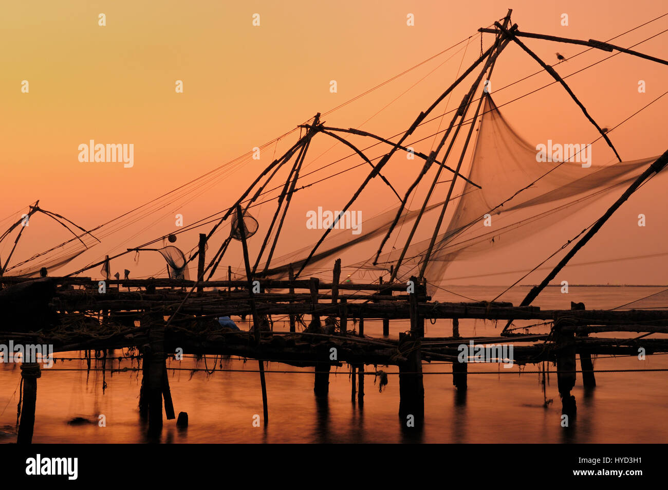Chinesische Angeln Netze in Kochin, Kerala, Indien Stockfoto