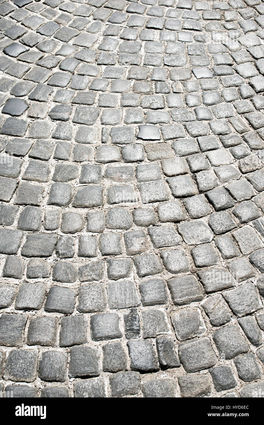 alten gepflasterten Gehweg Muster in Warschau von hellen, sonnigen Tag Stockfoto