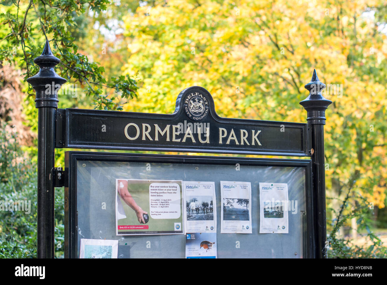 Ormeau Parkschild Informationen und Schwarzes Brett. Stockfoto